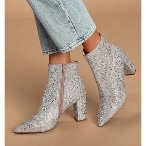 Betsey Johnson SB-CADY Silver Rhinestone Pointed Toe‎ Block Heel Ankle Boots 8M